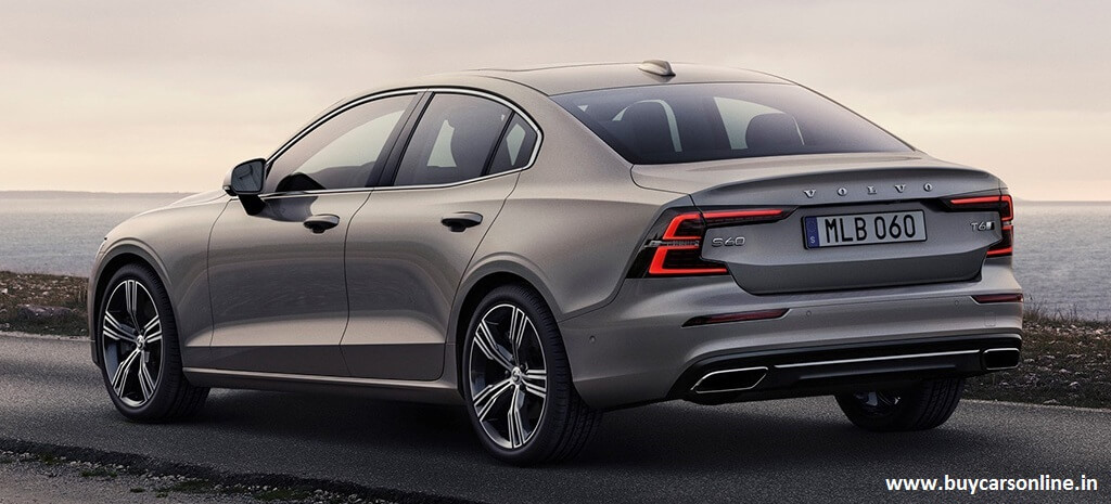 2019-Volvo-S60-(5)